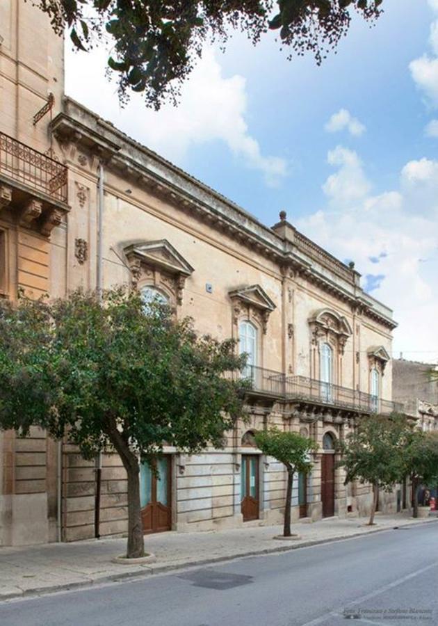 Giumbabulla Luxury House Bed & Breakfast Ragusa Eksteriør bilde